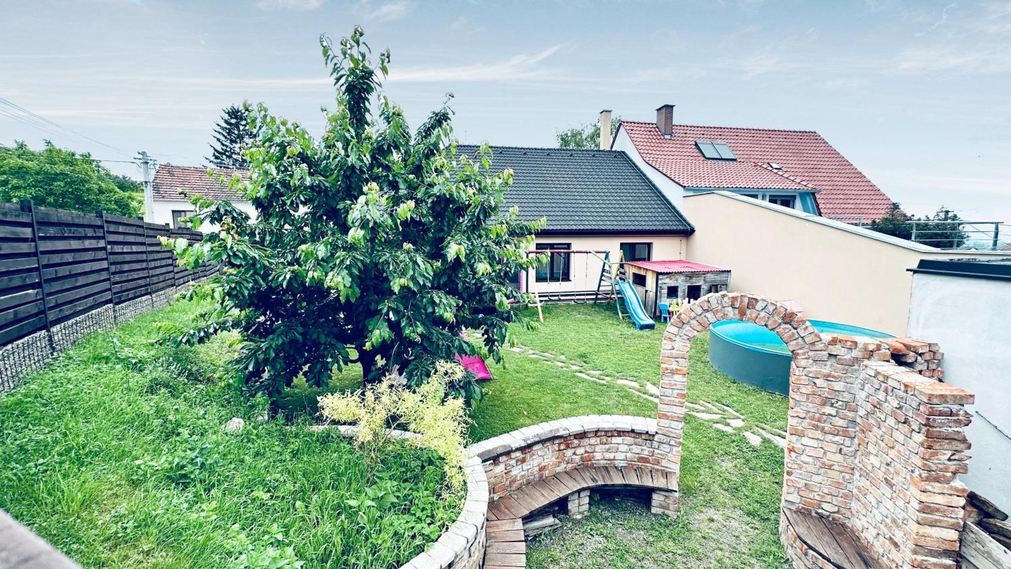 Dum Palava Villa Perna Bagian luar foto